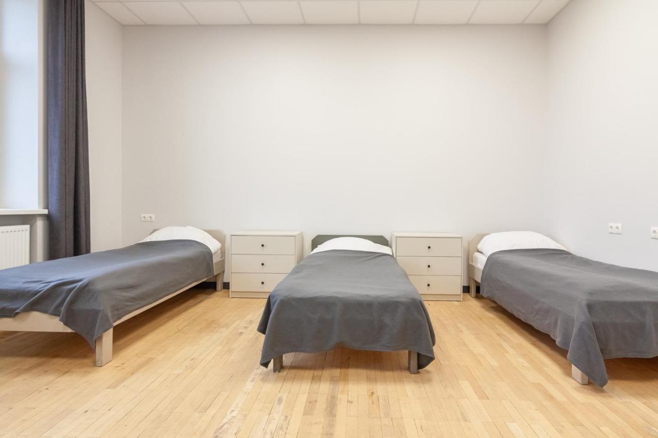 Bazze Hostel Klaipeda Ngoại thất bức ảnh
