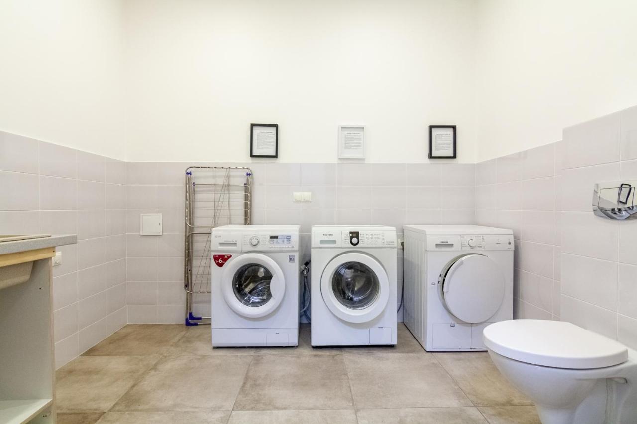 Bazze Hostel Klaipeda Ngoại thất bức ảnh